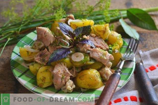 Salade rustique avec pommes de terre et viande