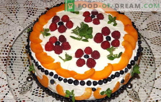 Gâteau à la crème sure aux fruits - le bonheur des gourmands! Recettes Gâteau Smetannyh aux fruits: biscuit, gelée, sans cuisson