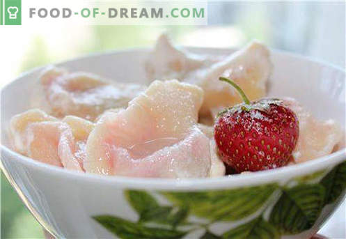 Dumplings with strawberries - les meilleures recettes. Comment bien et savoureux cuire des boulettes de fraises à la maison.