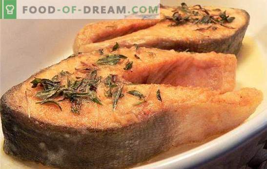 Saumon rose juteux: comment bien cuire un poisson rouge à petit budget au four. Recettes et secrets du saumon rose juteux au four