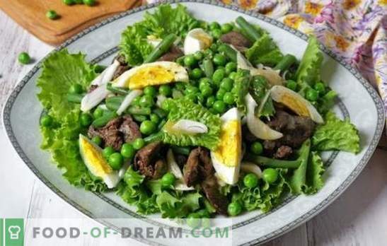 Salade délicieuse nourrissante au foie et aux haricots: des recettes éprouvées. Variantes de salade au foie et aux haricots, avec et sans mayonnaise