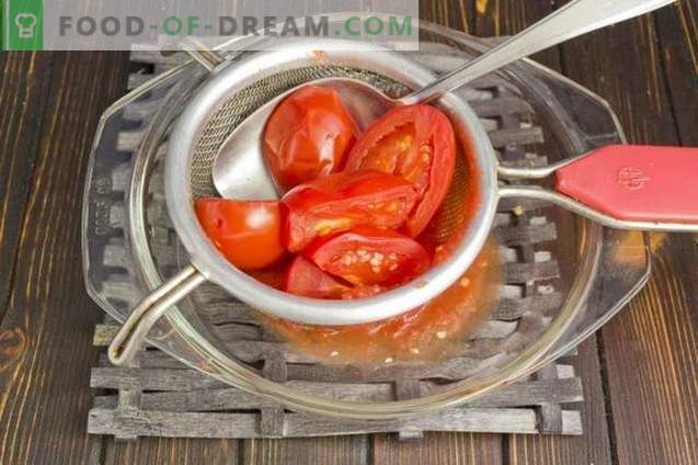 Lyutenitsa - sauce bulgare au poivron et à la tomate