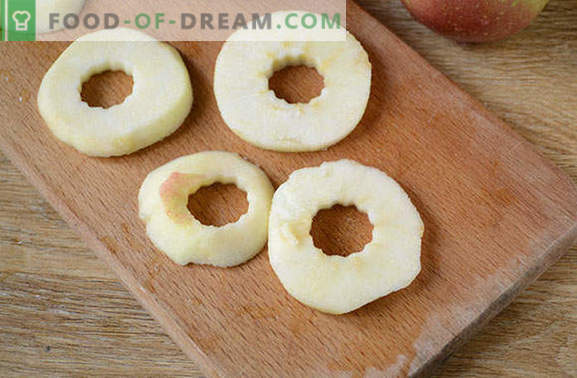 De délicieux beignets aux pommes en 20 minutes. Délicatesse originale pour enfants et adultes