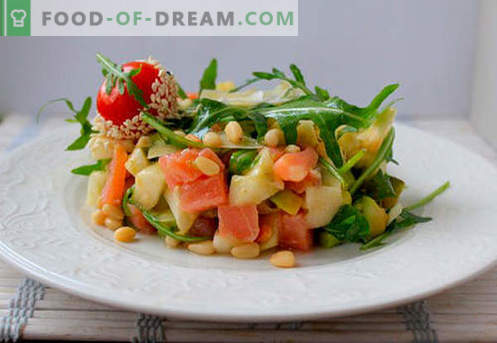 Salade au saumon et aux tomates - les bonnes recettes. Salade de cuisine rapide et savoureuse avec du saumon et des tomates.