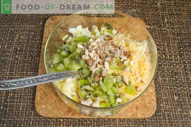 Salade de poulet aux kiwis et noix