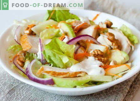 Salade de poulet fumé - les meilleures recettes. Comment bien et savoureux salade cuite au poulet fumé.