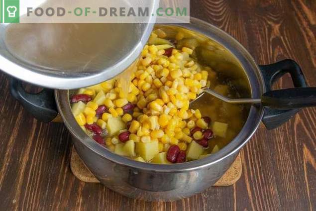 Мексиканска супа с царевица и боб - проста и достъпна